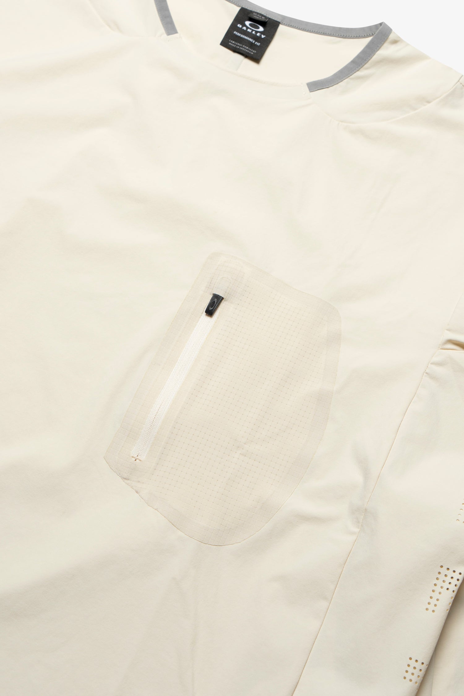 Latitude Flight Convert Shell Tee- Selectshop FRAME