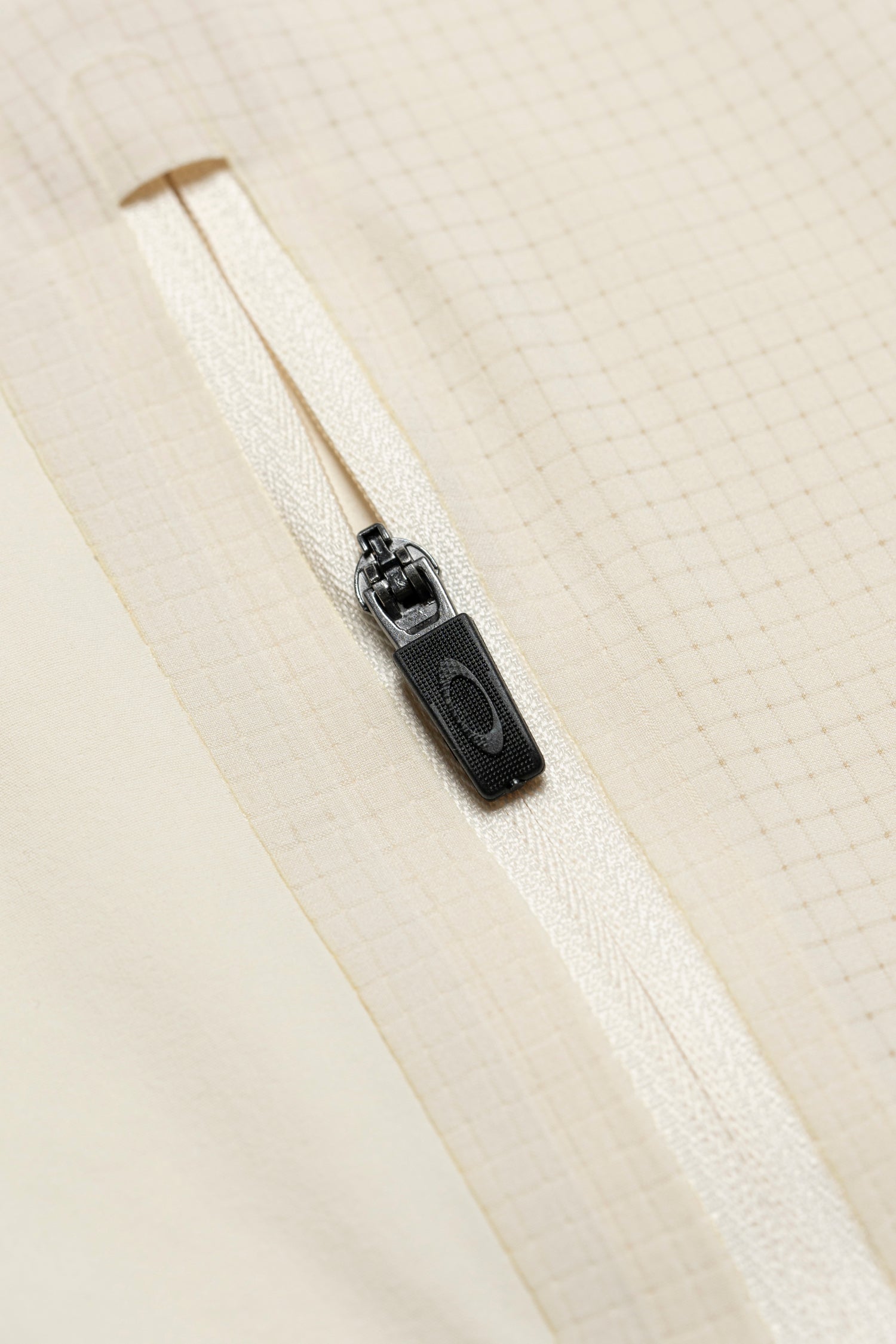 Latitude Flight Convert Shell Tee- Selectshop FRAME