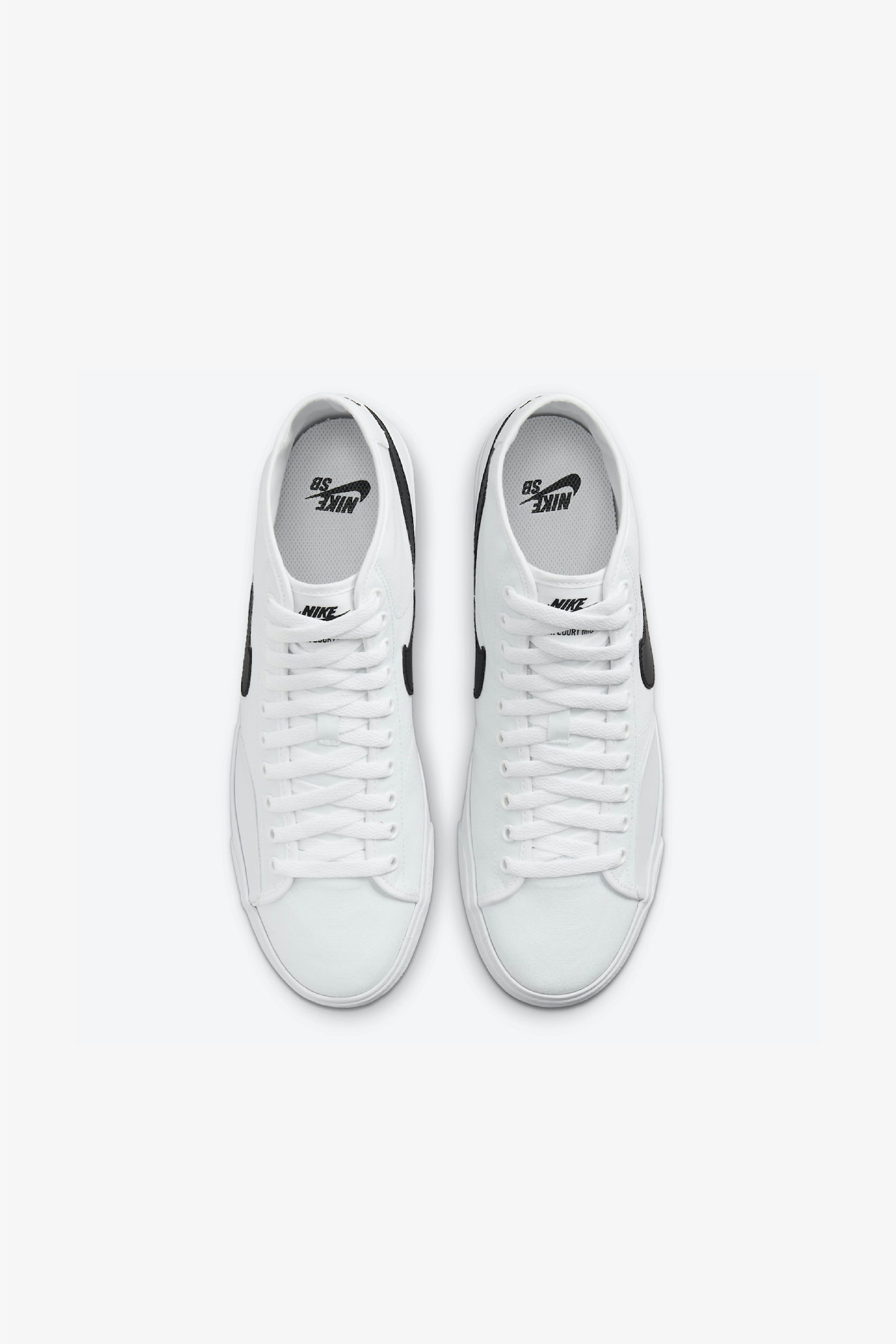 Selectshop FRAME - NIKE SB Nike SB Blazer Court Mid Footwear Dubai