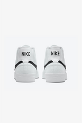 Selectshop FRAME - NIKE SB Nike SB Blazer Court Mid Footwear Dubai