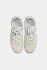 Selectshop FRAME - NIKE SB Ishod “Summit White” Footwear Concept Store Dubai