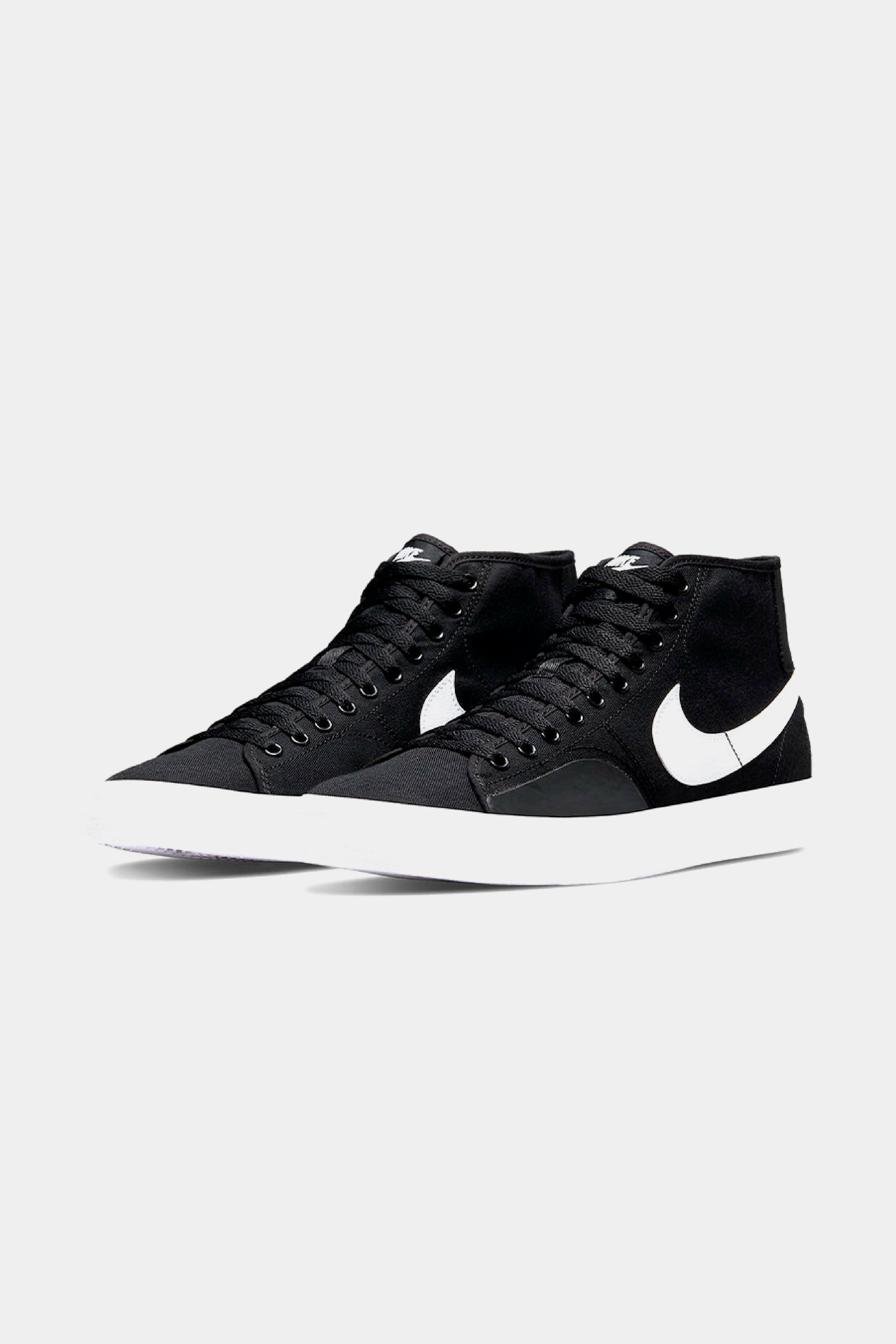 Selectshop FRAME - NIKE SB Nike SB Blazer Court Mid Footwear Dubai