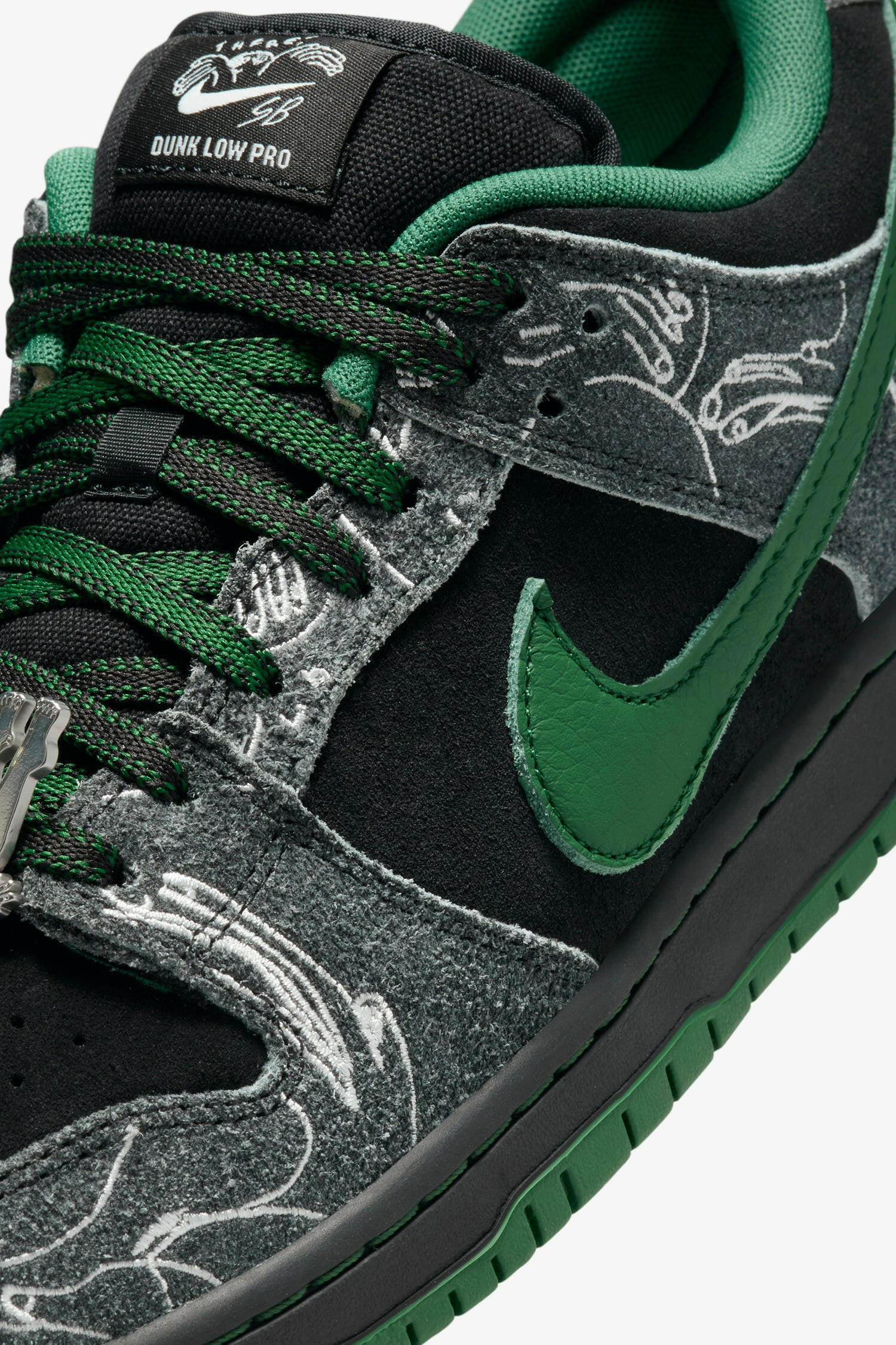 SB Dunk Low “There Skateboards”- Selectshop FRAME