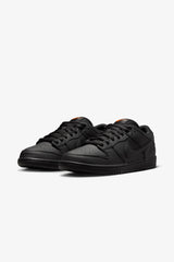 Dunk Low Pro "Triple Black"