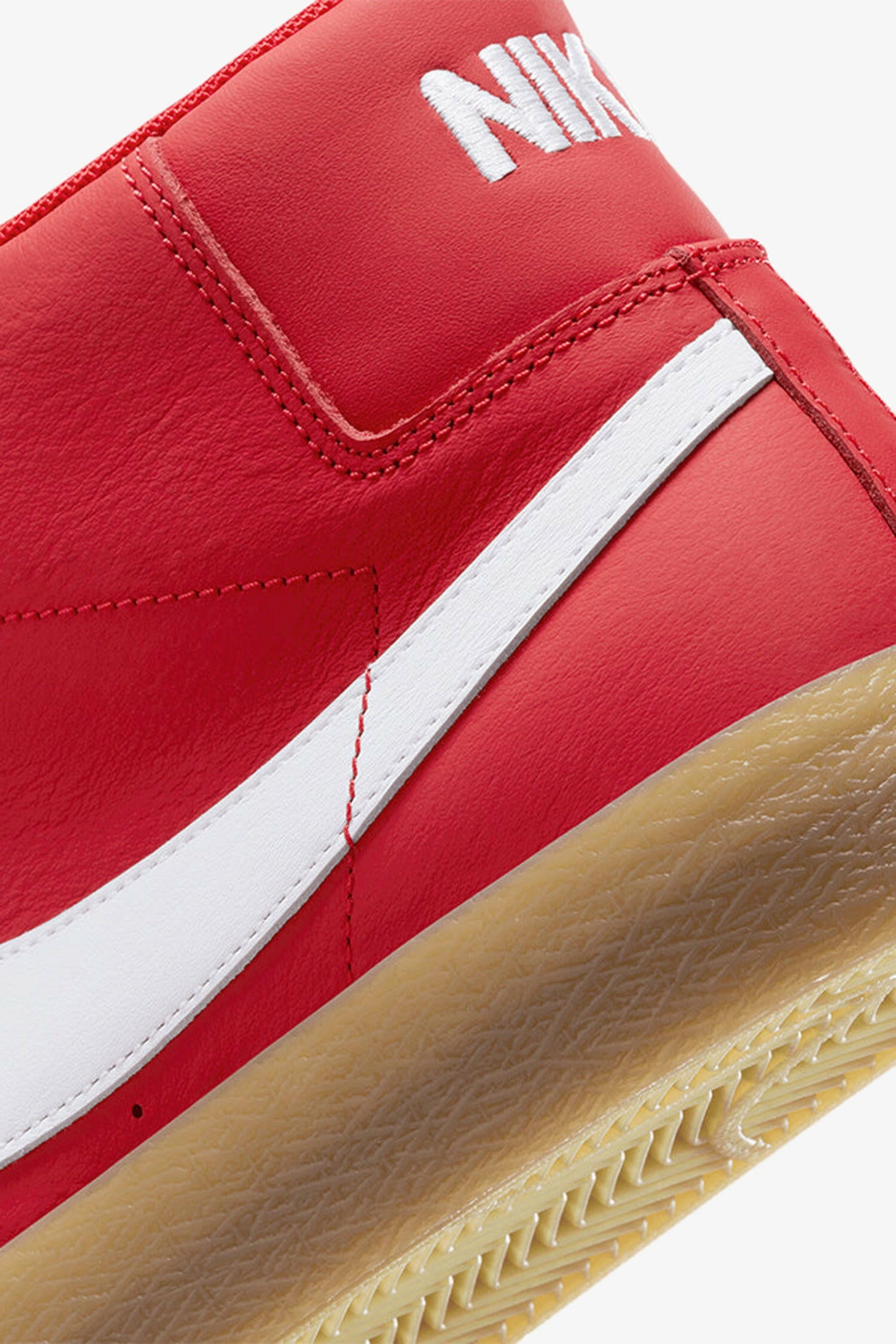 Zoom Blazer Mid SB "Red Orange Label"- Selectshop FRAME