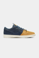 Selectshop FRAME - NIKE SB SB Dunk Low "Midnight Navy/Desert Ochre" Footwear Concept Store Dubai