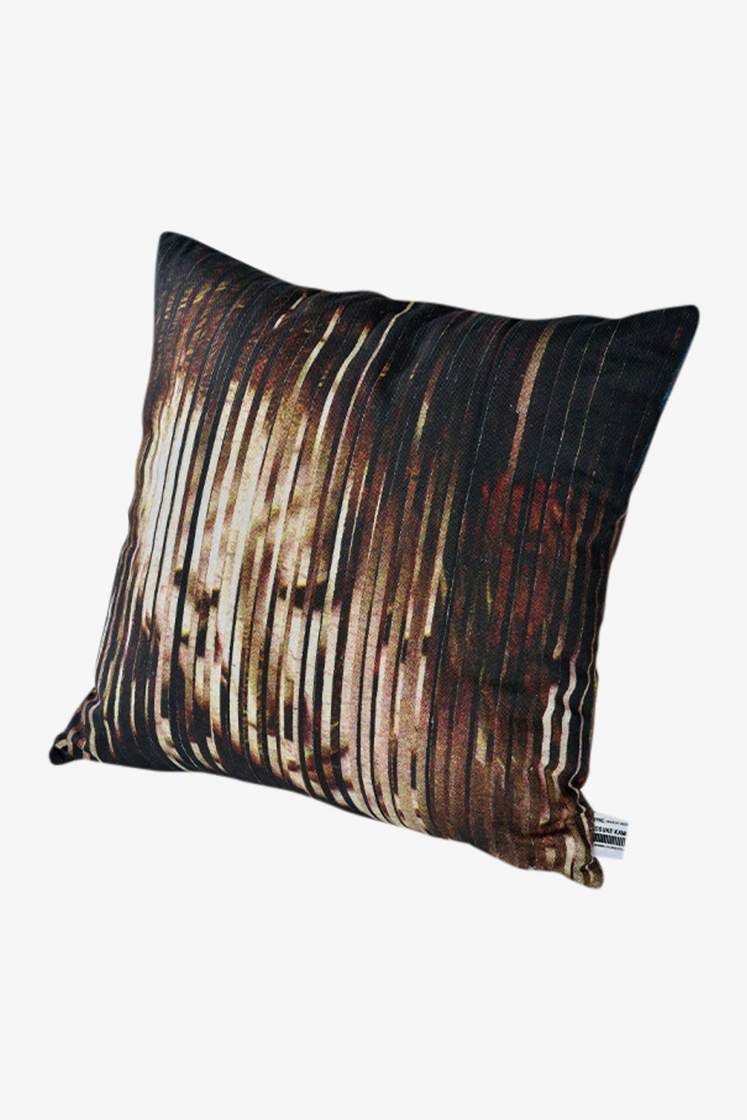 Selectshop FRAME - SYNC. Kosuke Kawamura "Face & Hands" Pillow Cushion Lifestyle Dubai