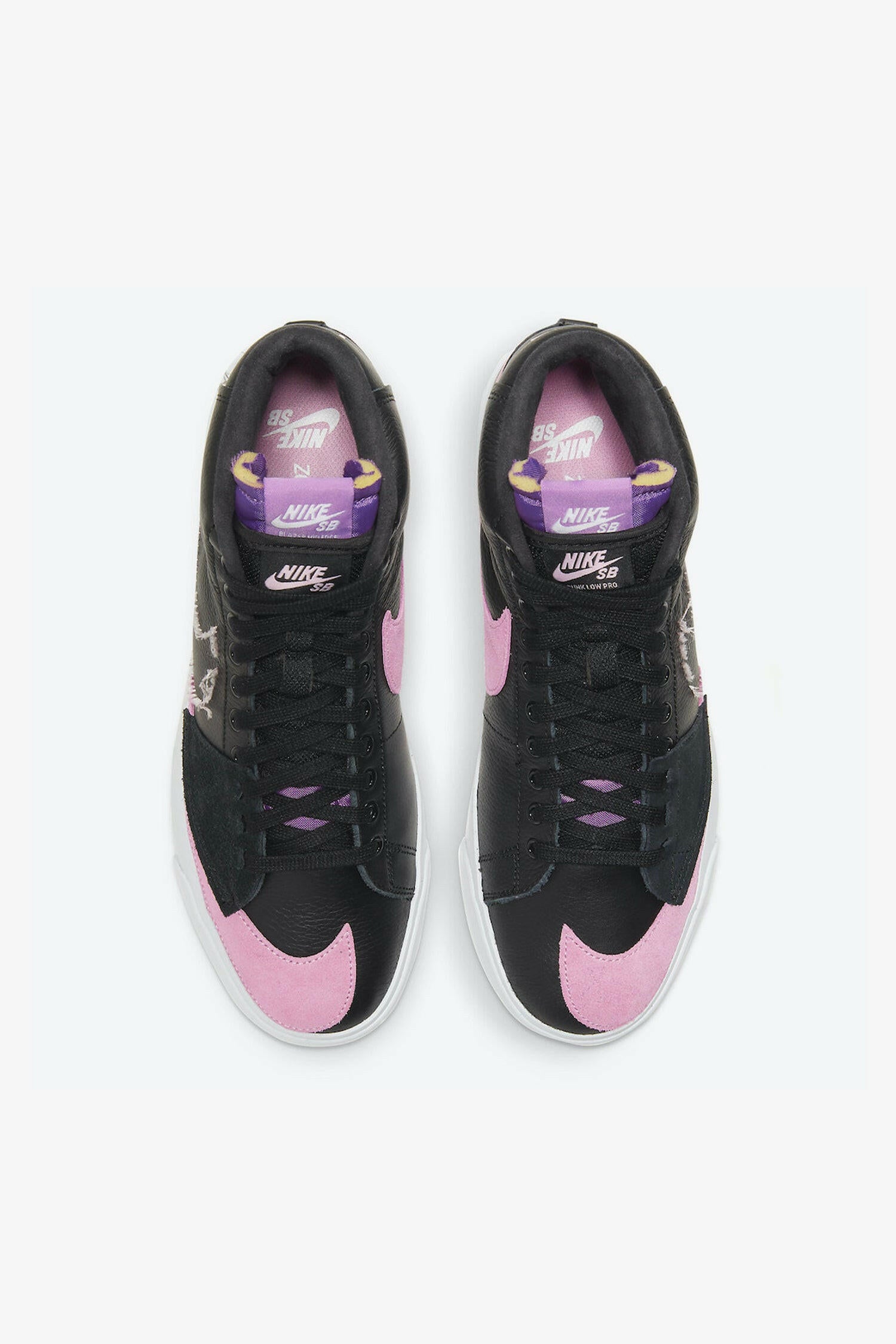 Selectshop FRAME - NIKE SB Nike SB Blazer Mid Edge "Hack Pack" Footwear Dubai