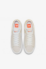 Selectshop FRAME - NIKE SB Nike SB Zoom Blazer Low PRO GT ISO Footwear Dubai