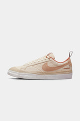 Selectshop FRAME - NIKE SB Doyenne x Blazer Low Footwear Concept Store Dubai