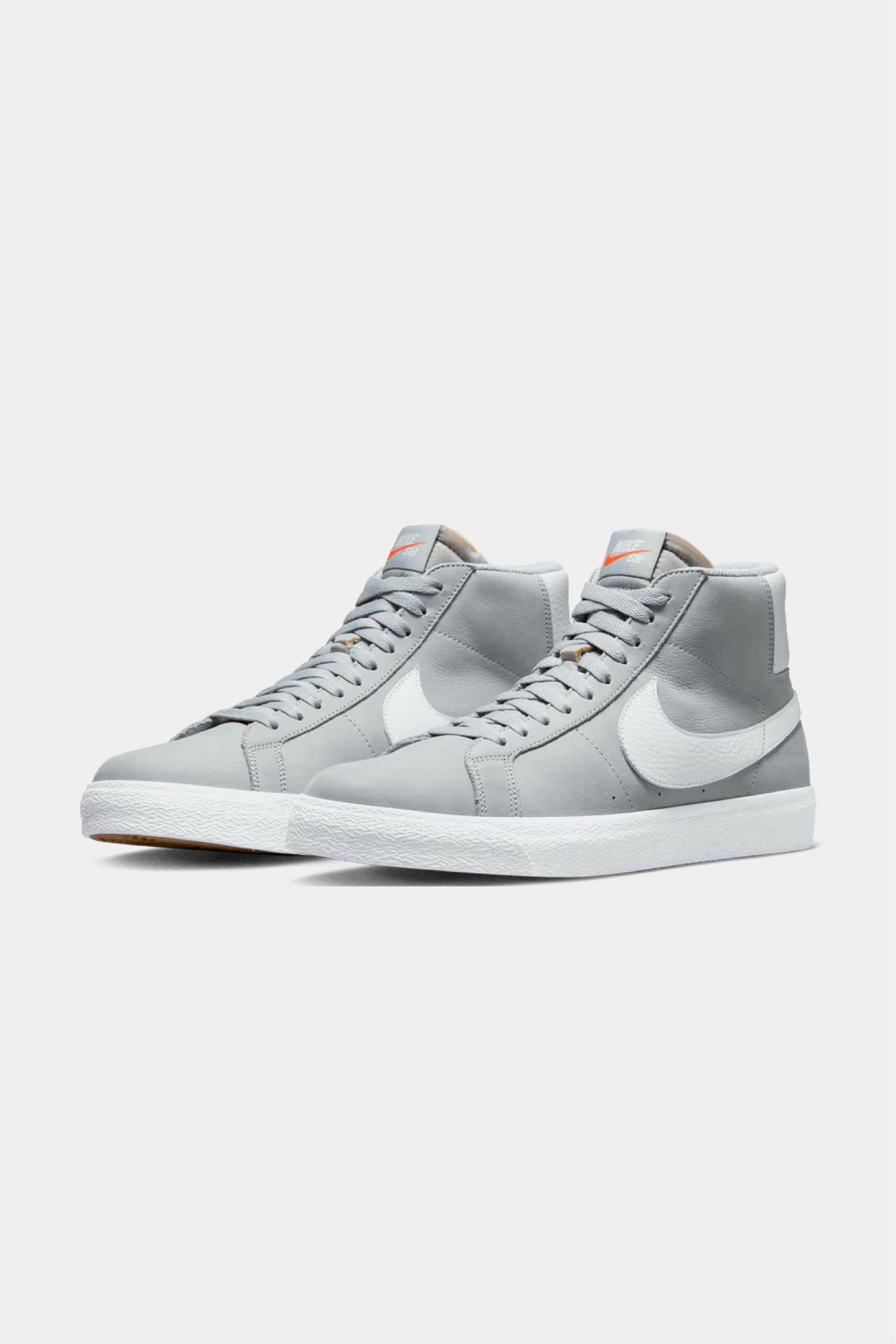 Selectshop FRAME - NIKE SB Blazer Mid SB 'Wolf Grey' Footwear Concept Store Dubai