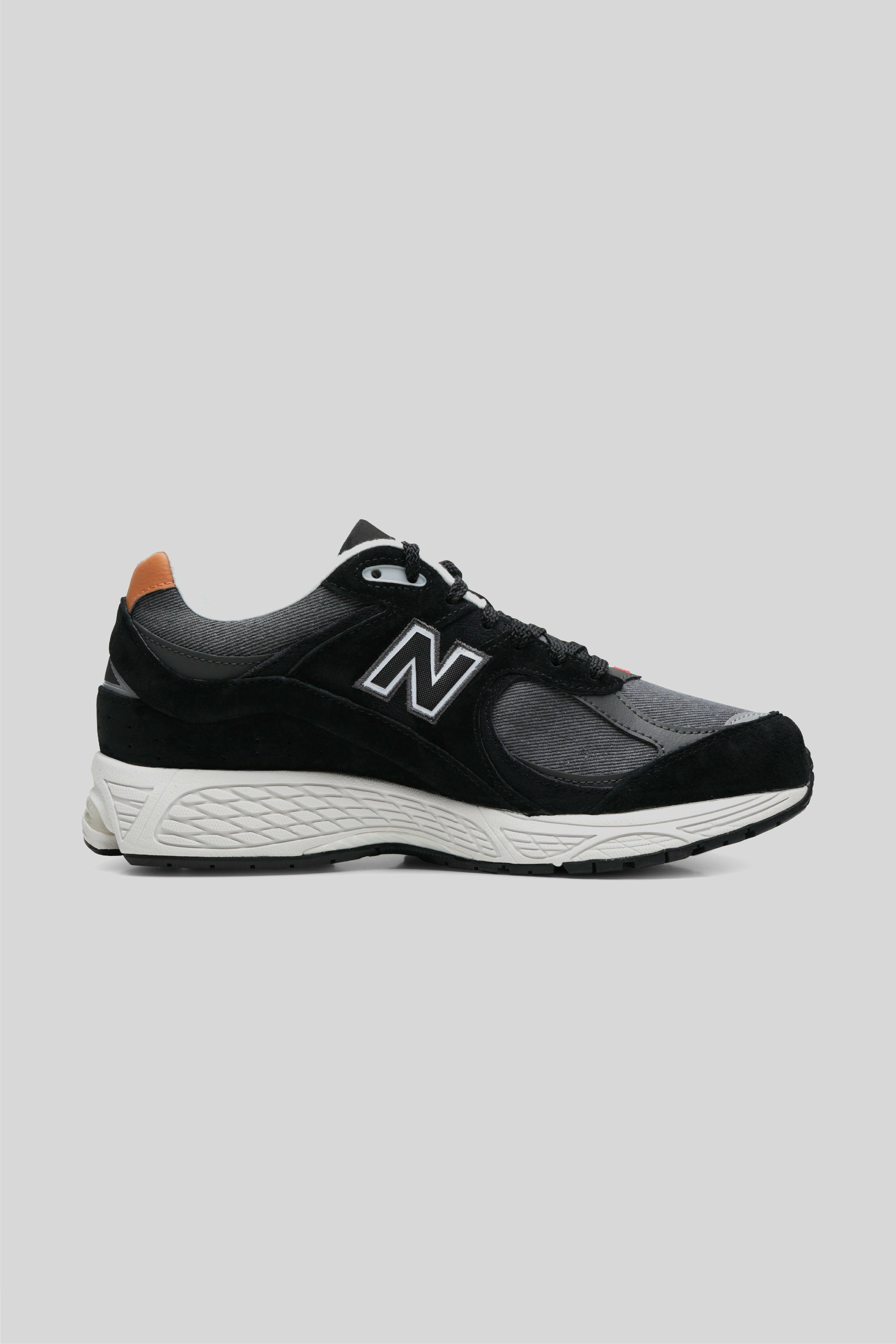 Selectshop FRAME - NEW BALANCE M2002REB "الدنيم الأسود" متجر الأحذية "بلاك دنيم" دبي