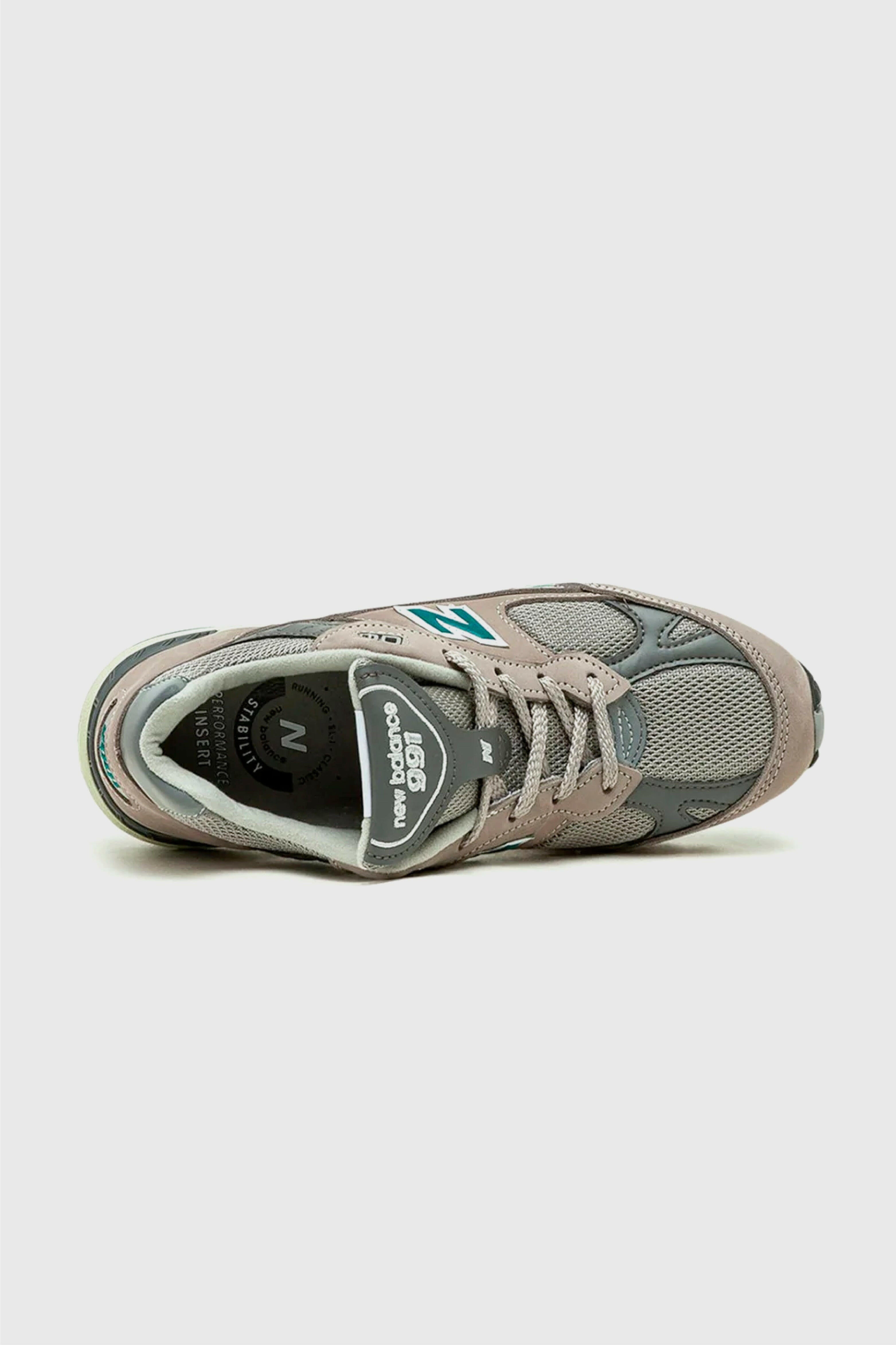 Selectshop FRAME - NEW BALANCE 991 صنع في إنجلترا "أخضر ورمادي" متجر مفهوم الأحذية "أخضر ورمادي" دبي