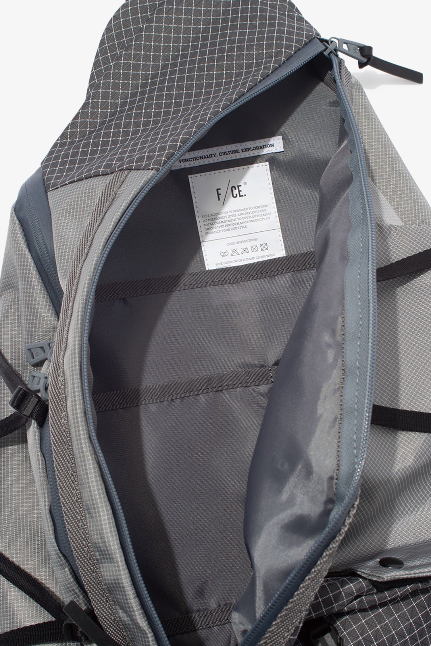 3 Points Slinger Bag- Selectshop FRAME