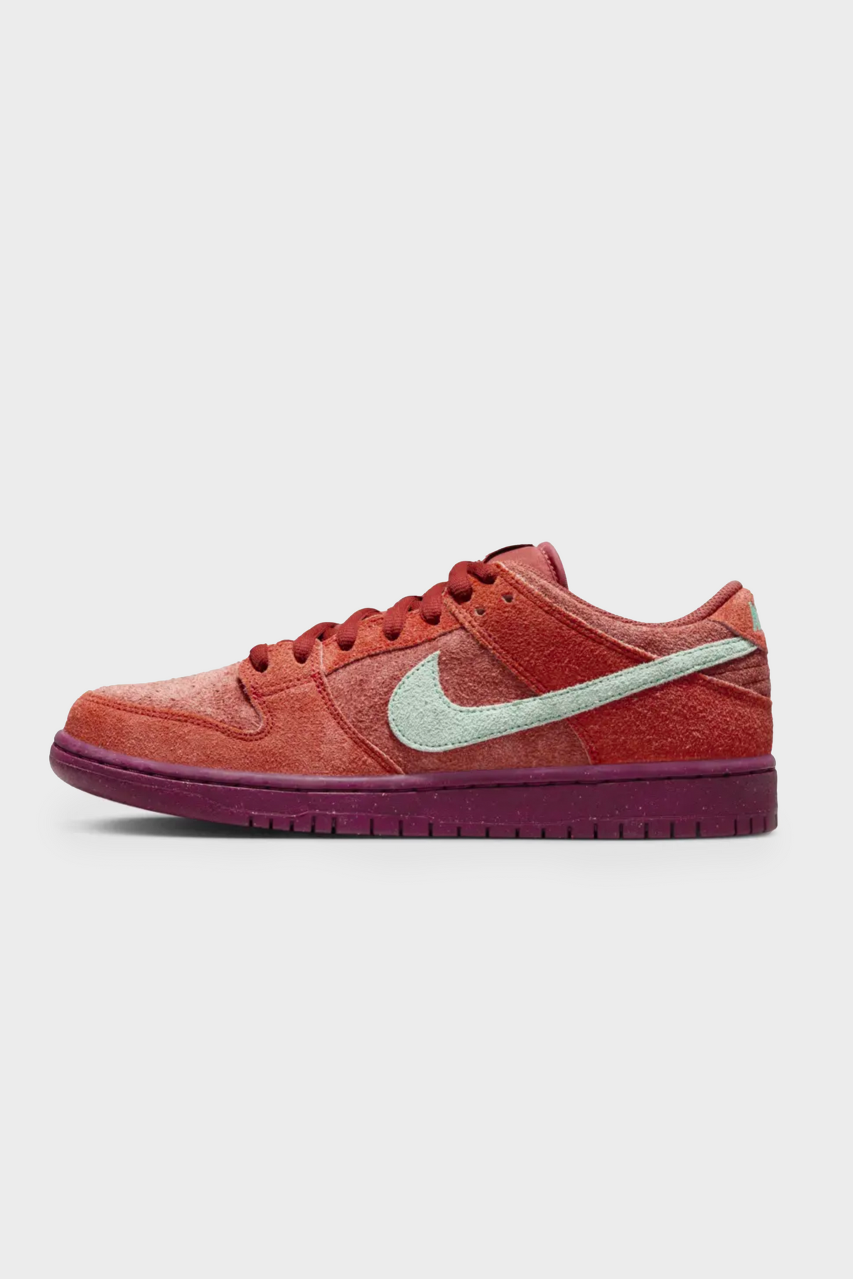 SB Dunk Low “Mystic Red"-FRAME