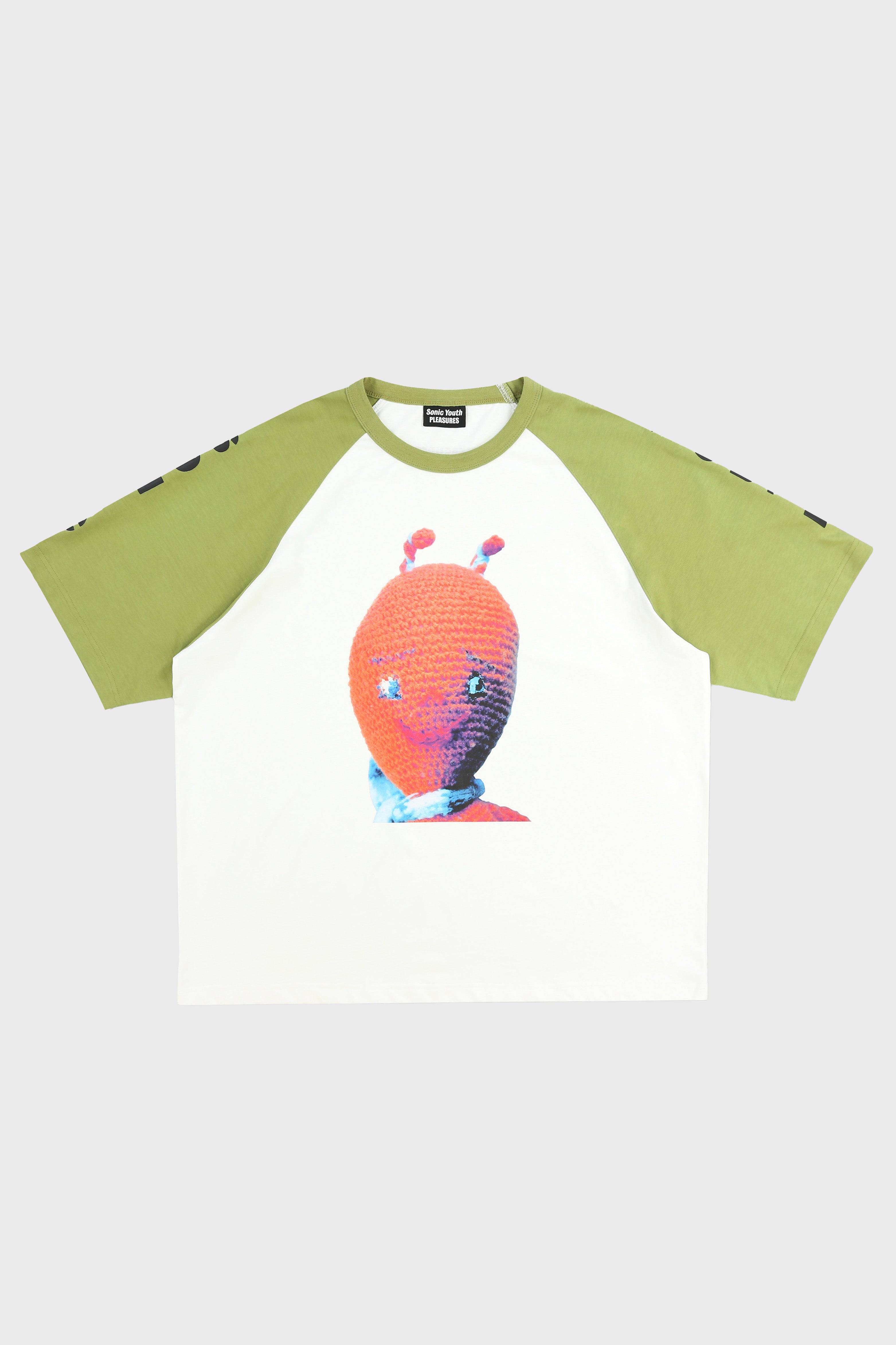 Selectshop FRAME - PLEASURES Alien Raglan Tee T-Shirts Concept Store Dubai