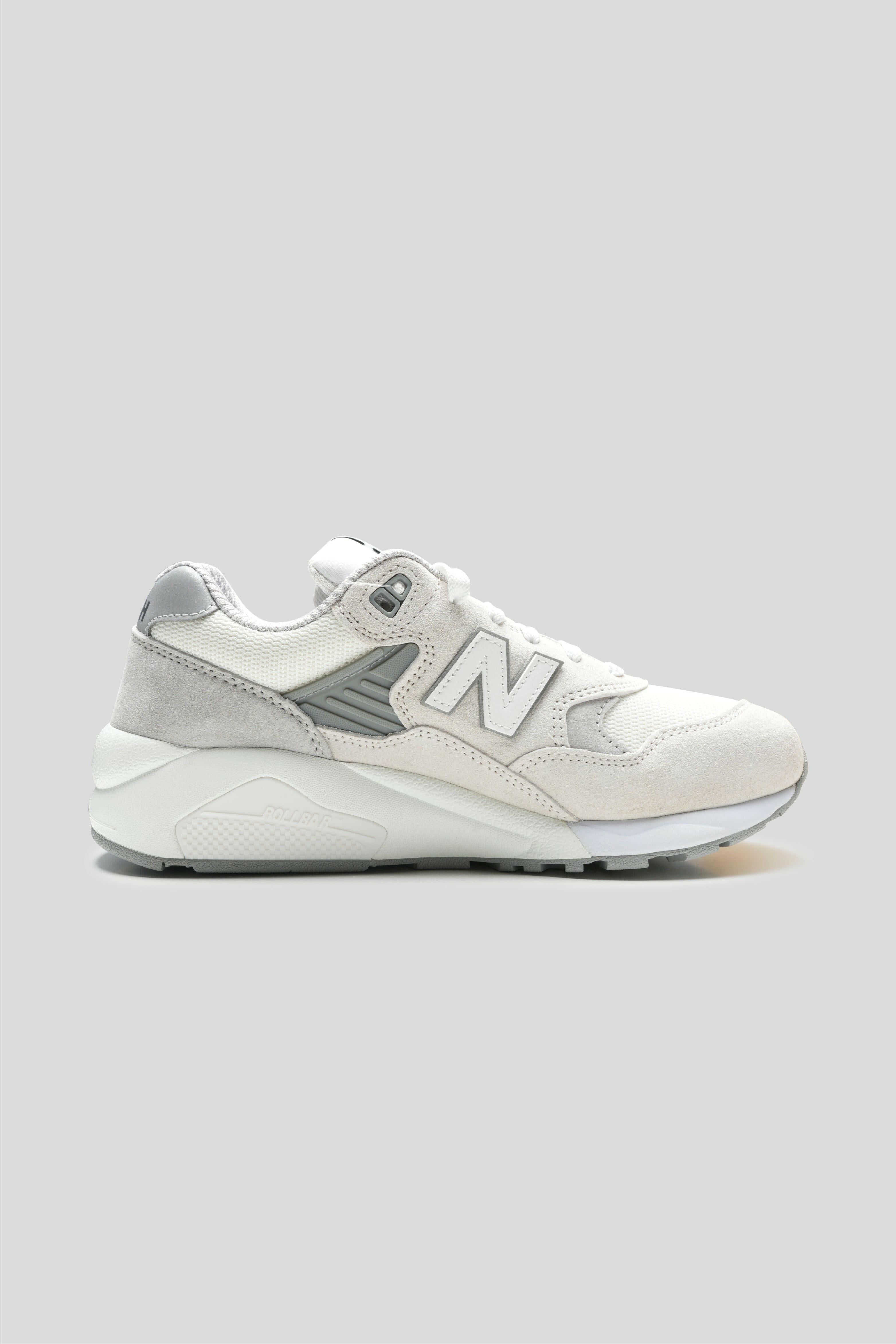 Selectshop FRAME - COMME DES GARÇONS HOMME New Balance 580 Sneakers Footwear Concept Store Dubai