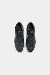 Selectshop FRAME - NIKE SB Mason Silva x Nike Zoom Blazer Mid SB Footwear Concept Store Dubai