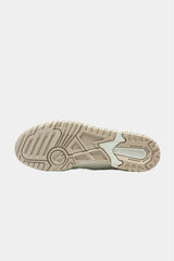 Selectshop FRAME - NEW BALANCE 550 "Beige" Footwear Concept Store Dubai
