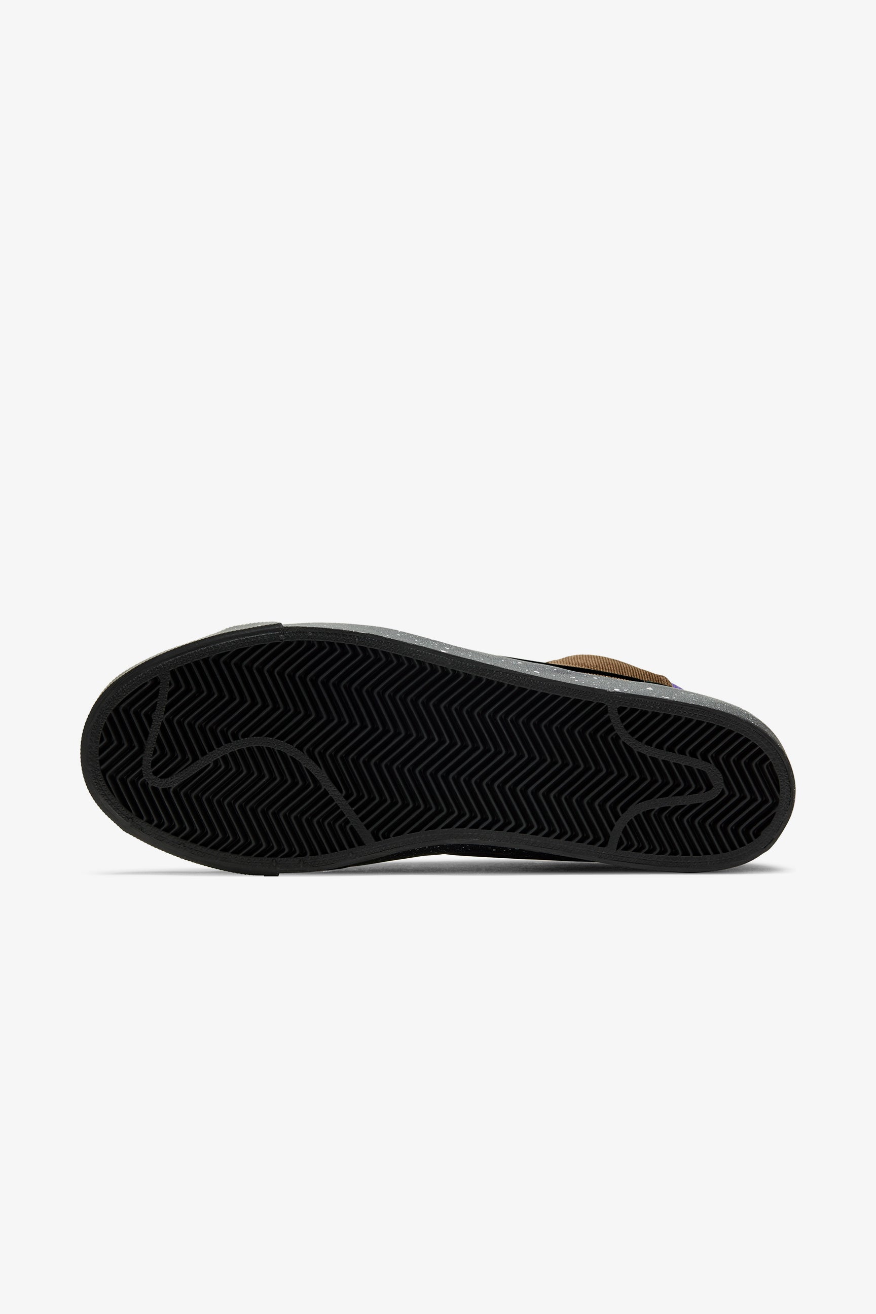 Selectshop FRAME - NIKE SB Zoom Blazer Mid GT "ACG" Footwear Dubai