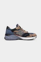 Selectshop FRAME - NEW BALANCE M920INV "Made in UK Brown Navy" Footwear Concept Store Dubai
