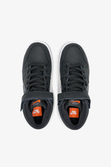 Selectshop FRAME - NIKE SB Dunk Mid Pro "Orange Label" Footwear Dubai