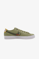Selectshop FRAME - NIKE SB Blazer Court DVDL "Dusty Olive" footwear Dubai