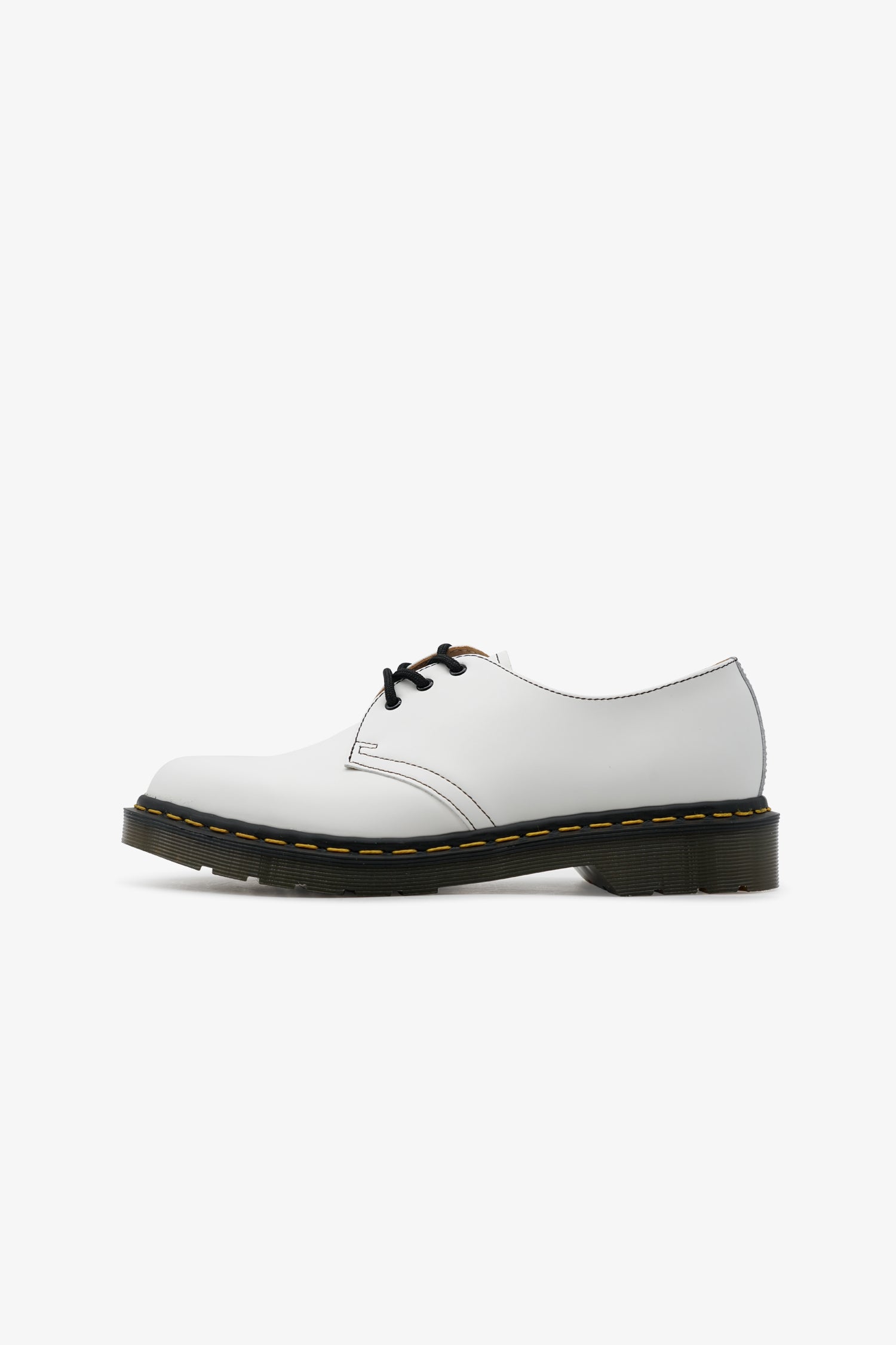 Selectshop FRAME - COMME DES GARÇONS COMME DES GARÇONS Dr. Martens 1461 Derbys "Made In England" Footwear Dubai
