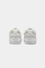Selectshop FRAME - NIKE SB Ishod “Summit White” Footwear Concept Store Dubai