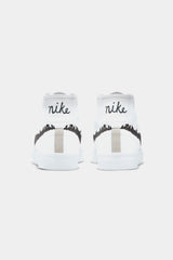 Selectshop FRAME - NIKE SB Nike SB Blazer Court Mid PRM Footwear Dubai