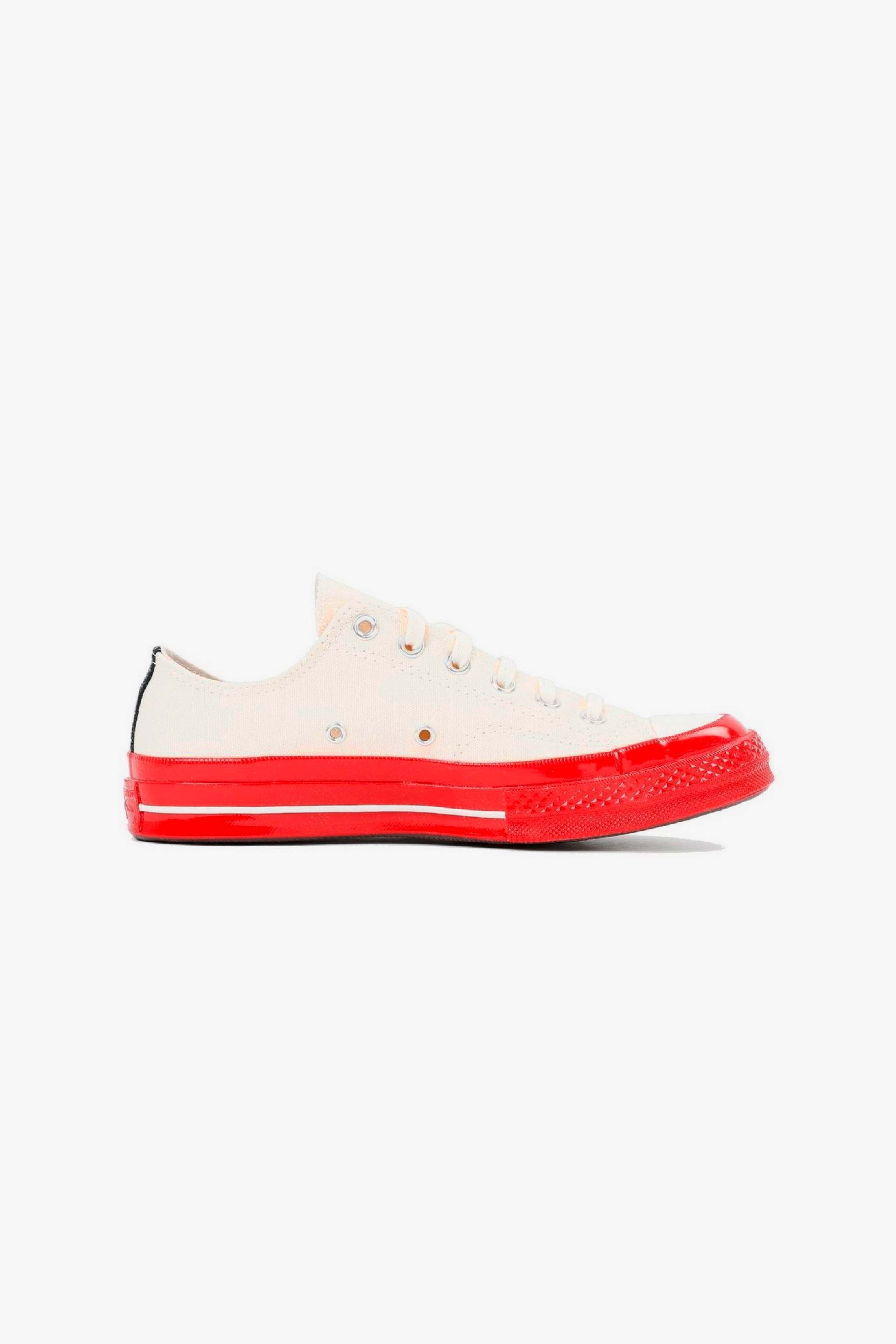 Selectshop FRAME - COMME DES GARCONS PLAY Converse Red Sole Chuck 70 Low Top Footwear Dubai