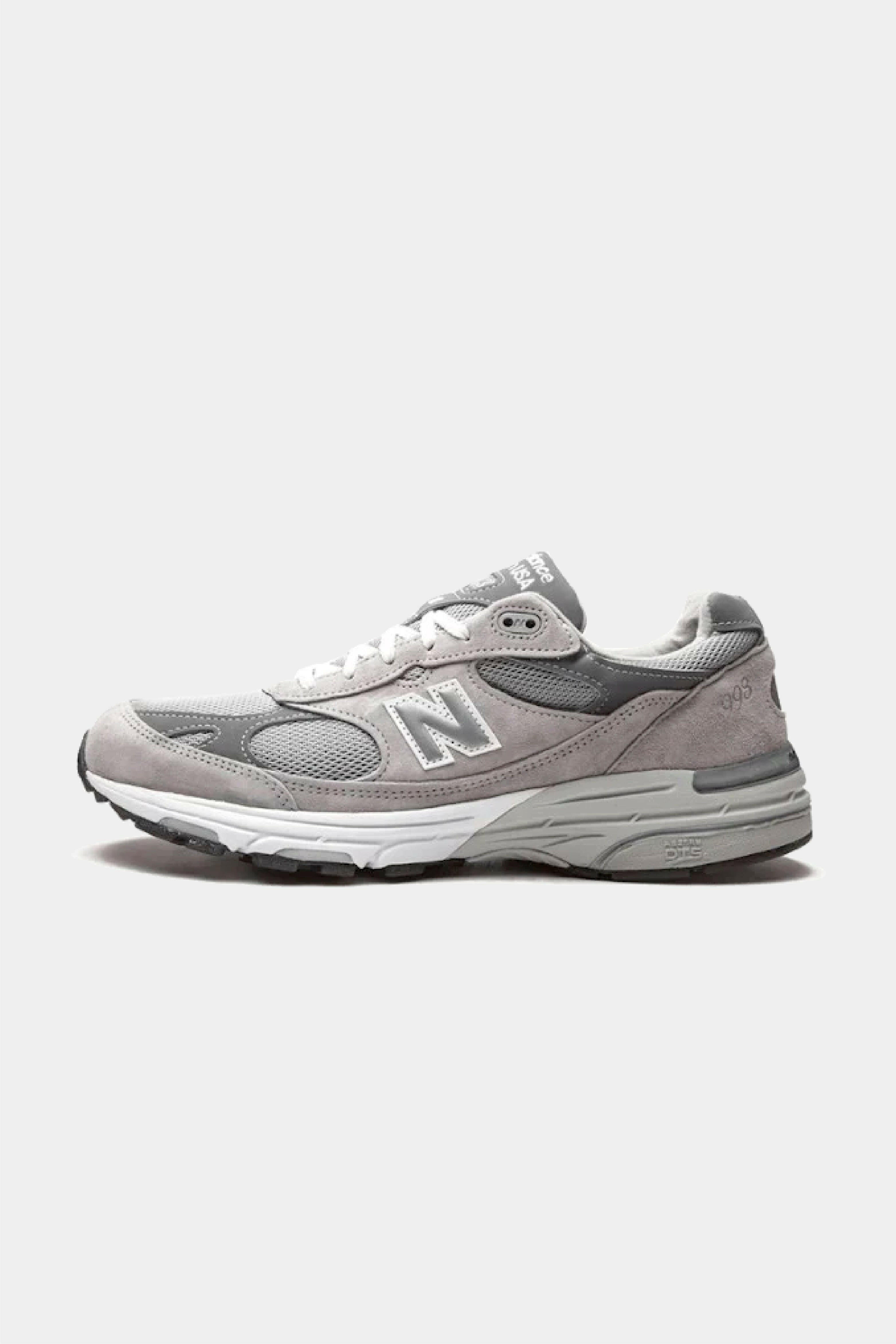 Selectshop FRAME - NEW BALANCE 993 "Made in USA Grey" Footwear Concept Store Dubai