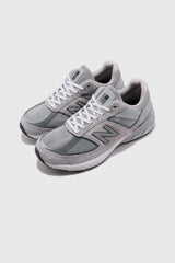 Selectshop FRAME - NEW BALANCE 990v5 Made in USA 2E Wide Footwear Concept Store Dubai