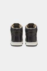 Selectshop FRAME - NIKE SB Pawnshop x Nike SB Dunk High Footwear Concept Store Dubai