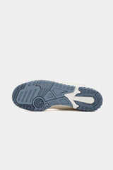 Selectshop FRAME - NEW BALANCE 550 "Vintage Indigo Beige" Footwear Concept Store Dubai