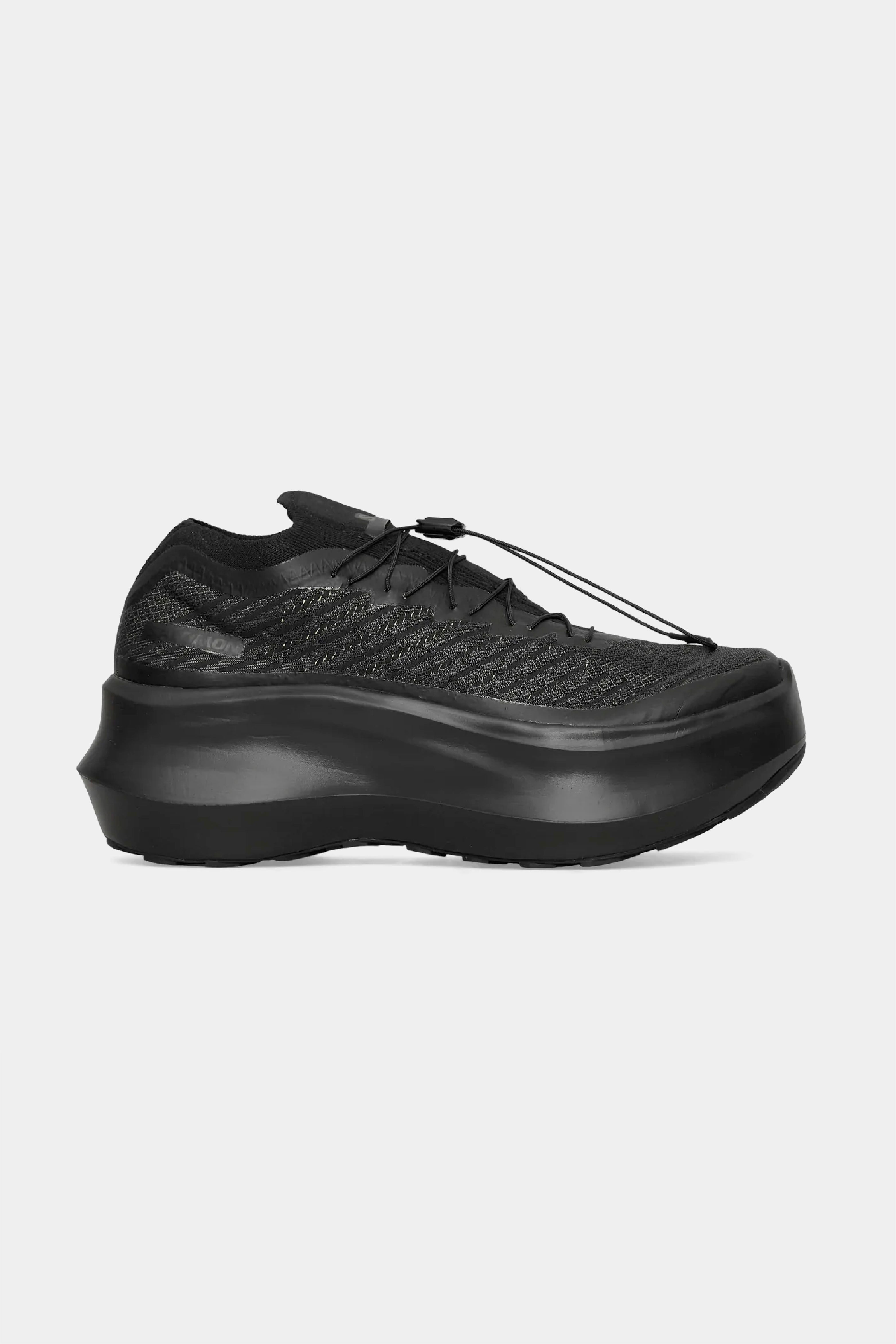 Selectshop FRAME - COMME DES GARÇONS Comme des Garçons x Salomon Pulsar Platform Footwear Concept Store Dubai