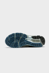Selectshop FRAME - NEW BALANCE 2002R "Gore-Tex Castlerock" Footwear Concept Store Dubai