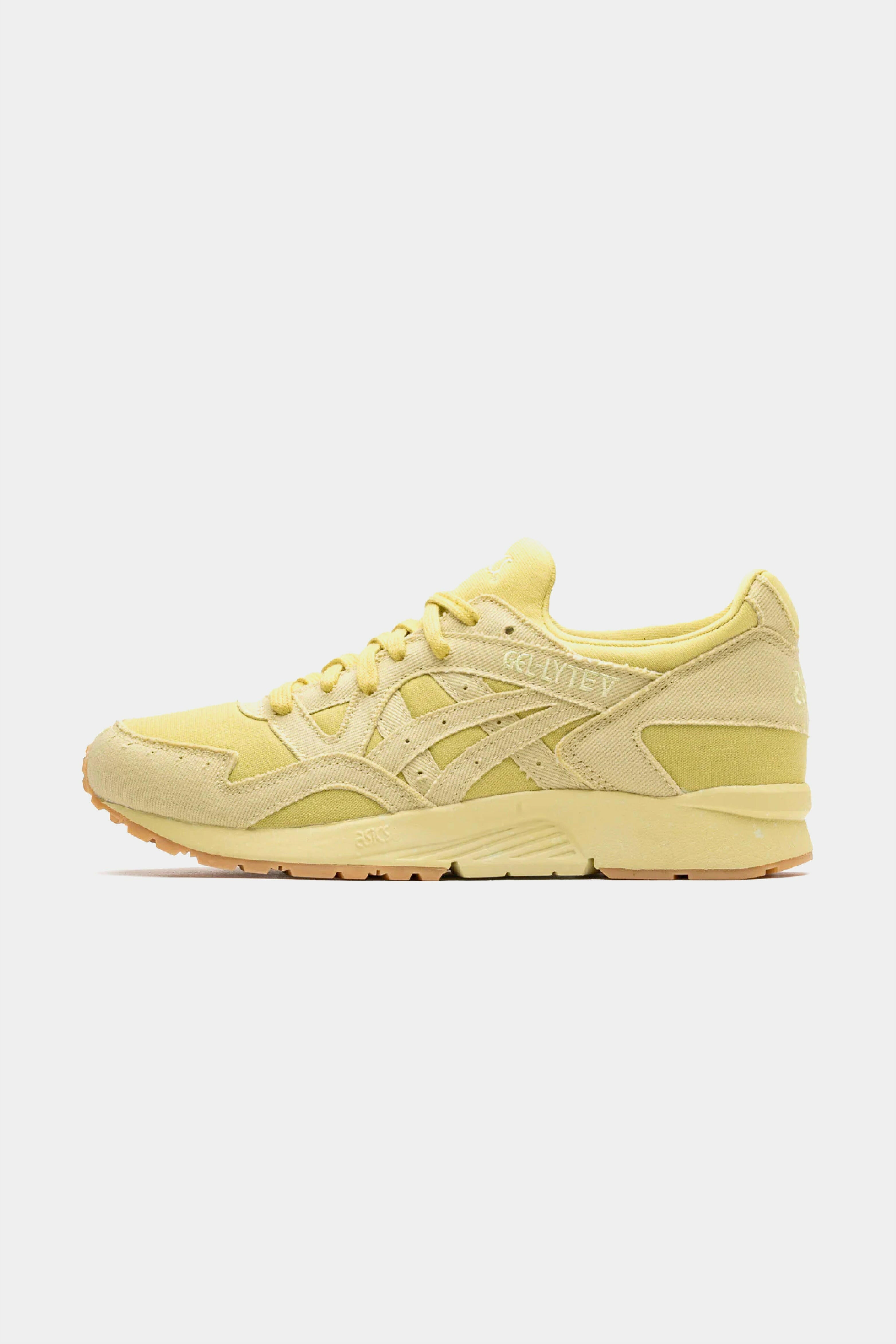 Selectshop FRAME -ASICS Gel Lyte V "Matcha Green" Footwear Concept Store Dubai