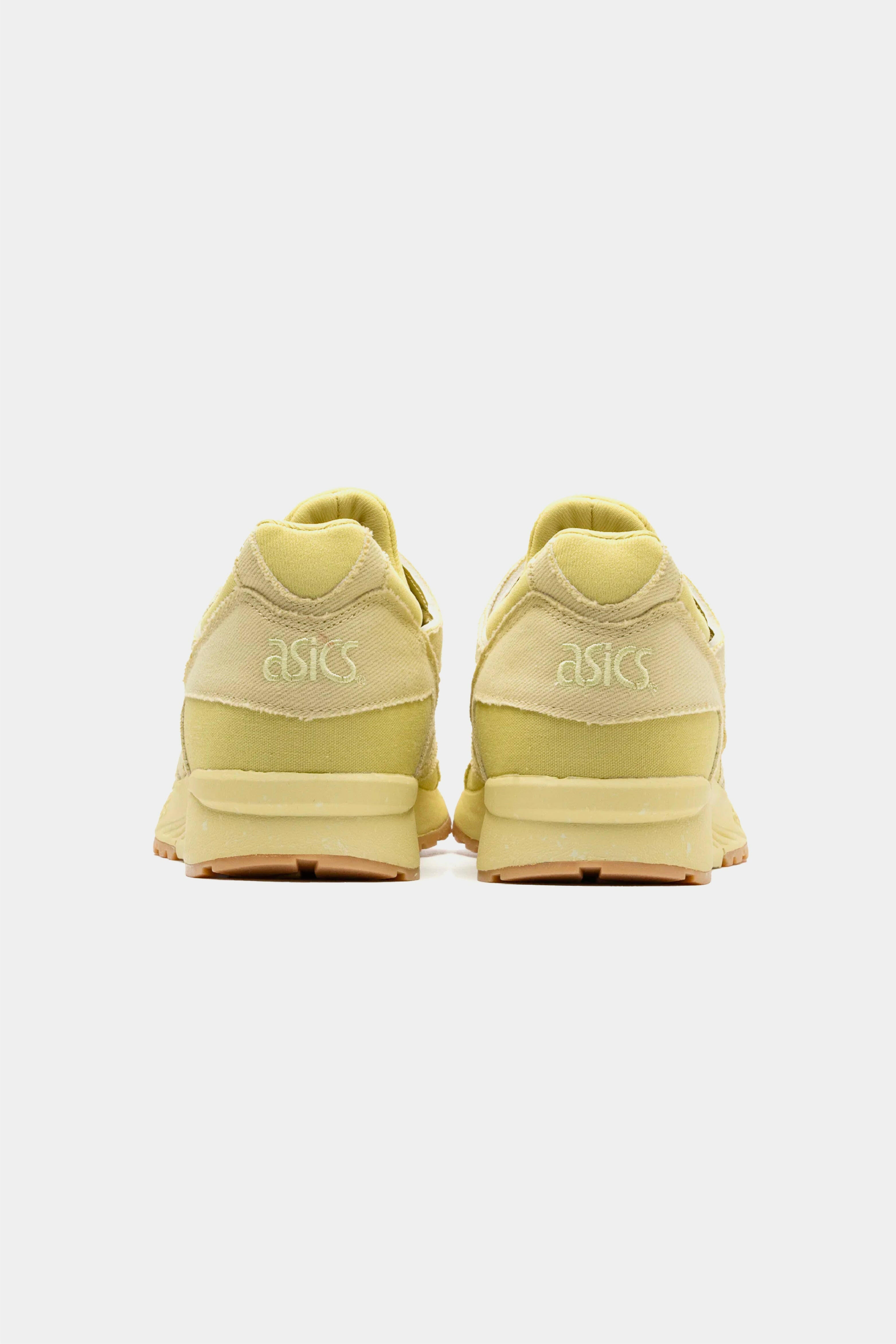 Selectshop FRAME -ASICS Gel Lyte V "Matcha Green" Footwear Concept Store Dubai