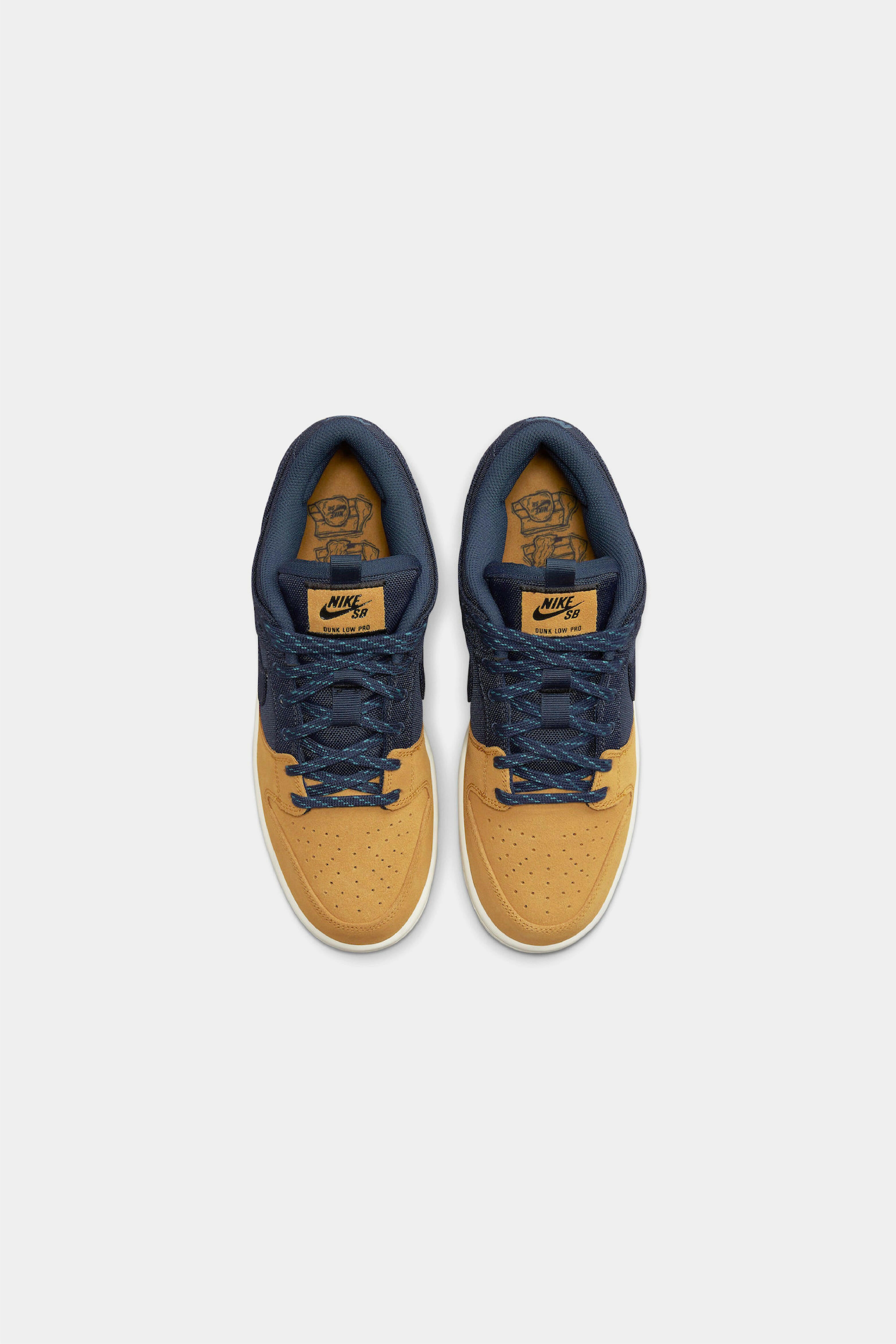 Selectshop FRAME -NIKE SB SB Dunk Low "Midnight Navy/Desert Ochre" Footwear Concept Store Dubai