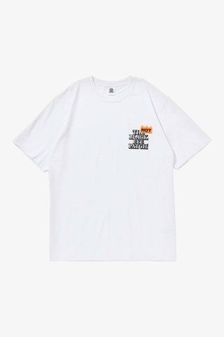 ホットレーベルロゴTシャツ