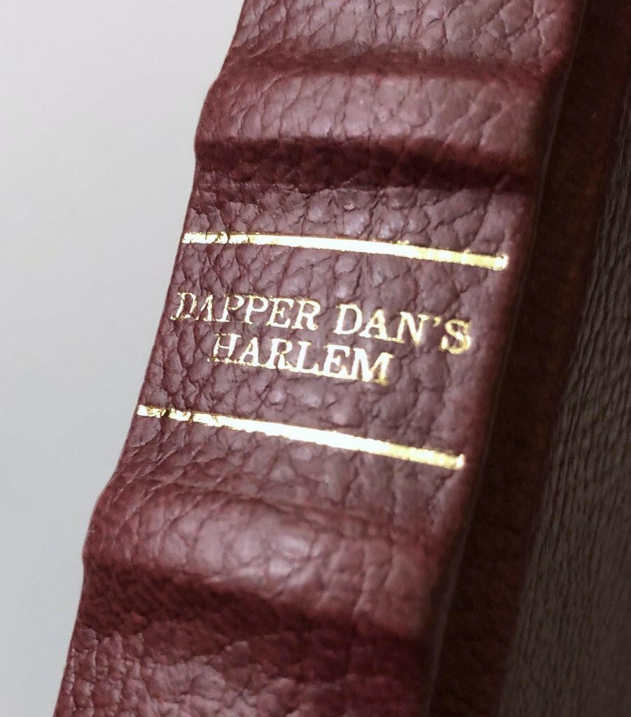 Selectshop FRAME - FRAME BOOK GUCCI Dapper Dan's Harlem by Ari Marcopoulos Book Dubai