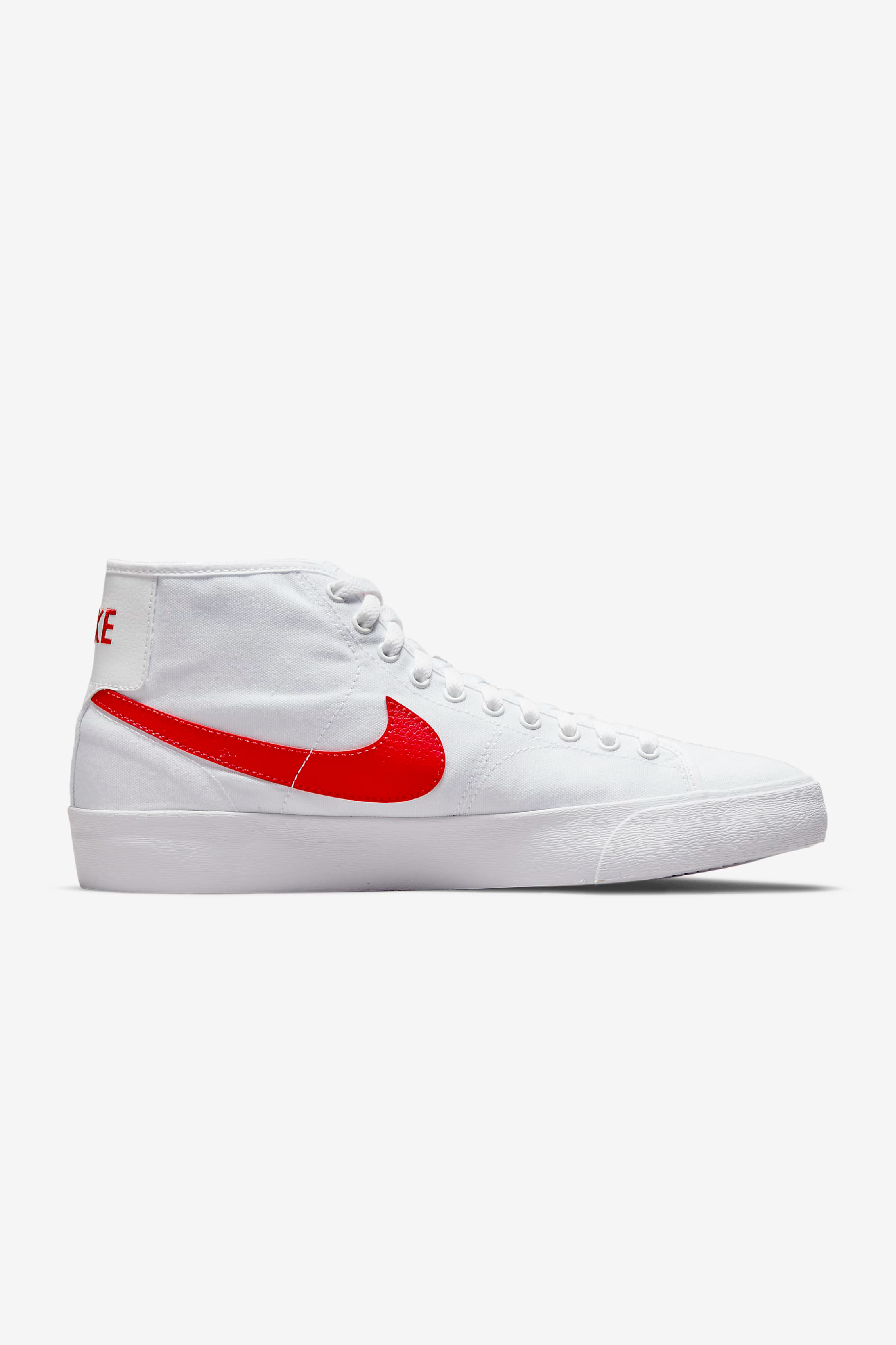 Selectshop FRAME -NIKE SB Nike SB  BLZR Court Mid "White University" Footwear Dubai