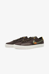 Selectshop FRAME - NIKE SB Blazer Court DVDL "Baroque Brown" footwear Dubai