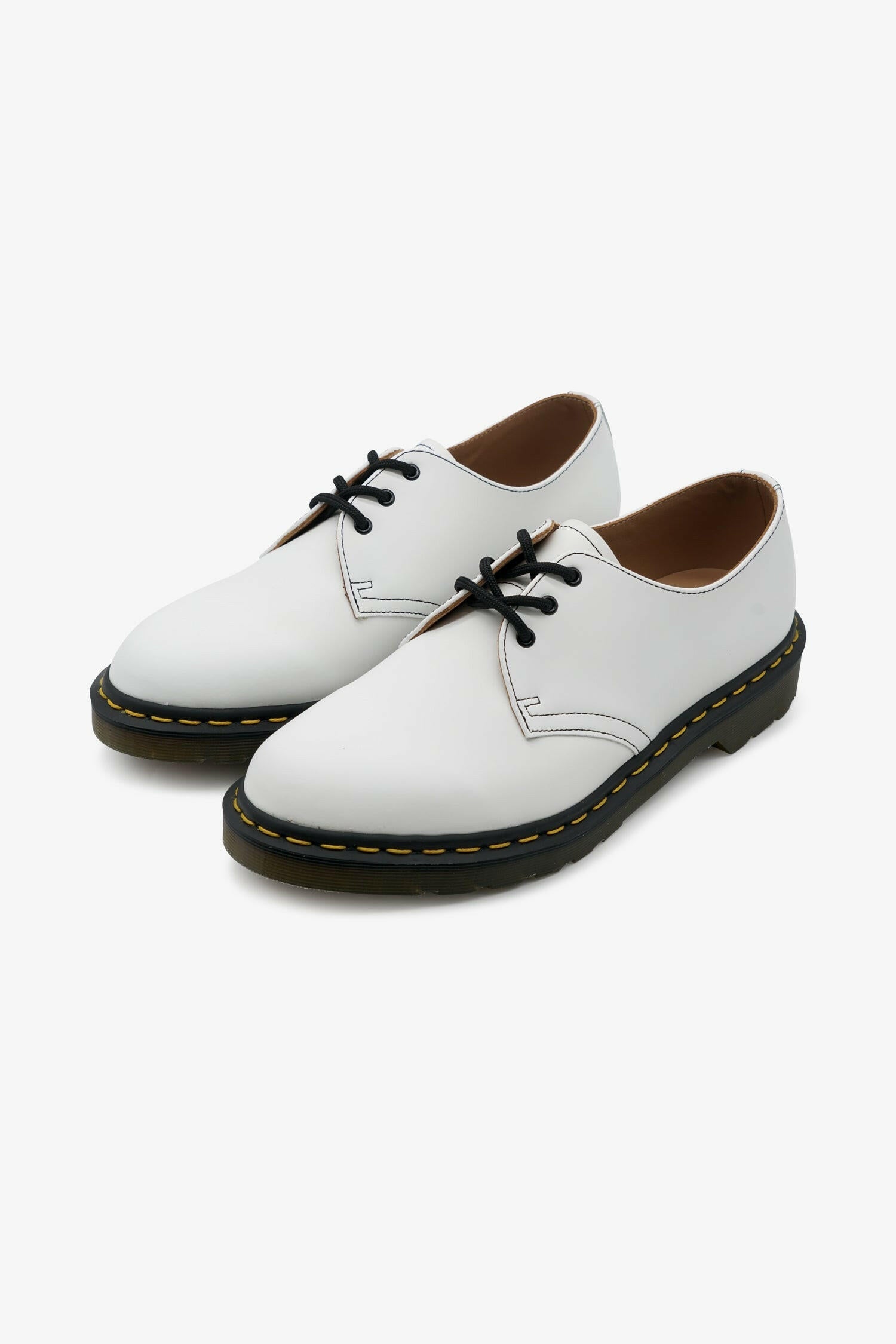 Selectshop FRAME -COMME DES GARÇONS COMME DES GARÇONS  Dr. Martens 1461 Derbys "Made In England" Footwear Dubai