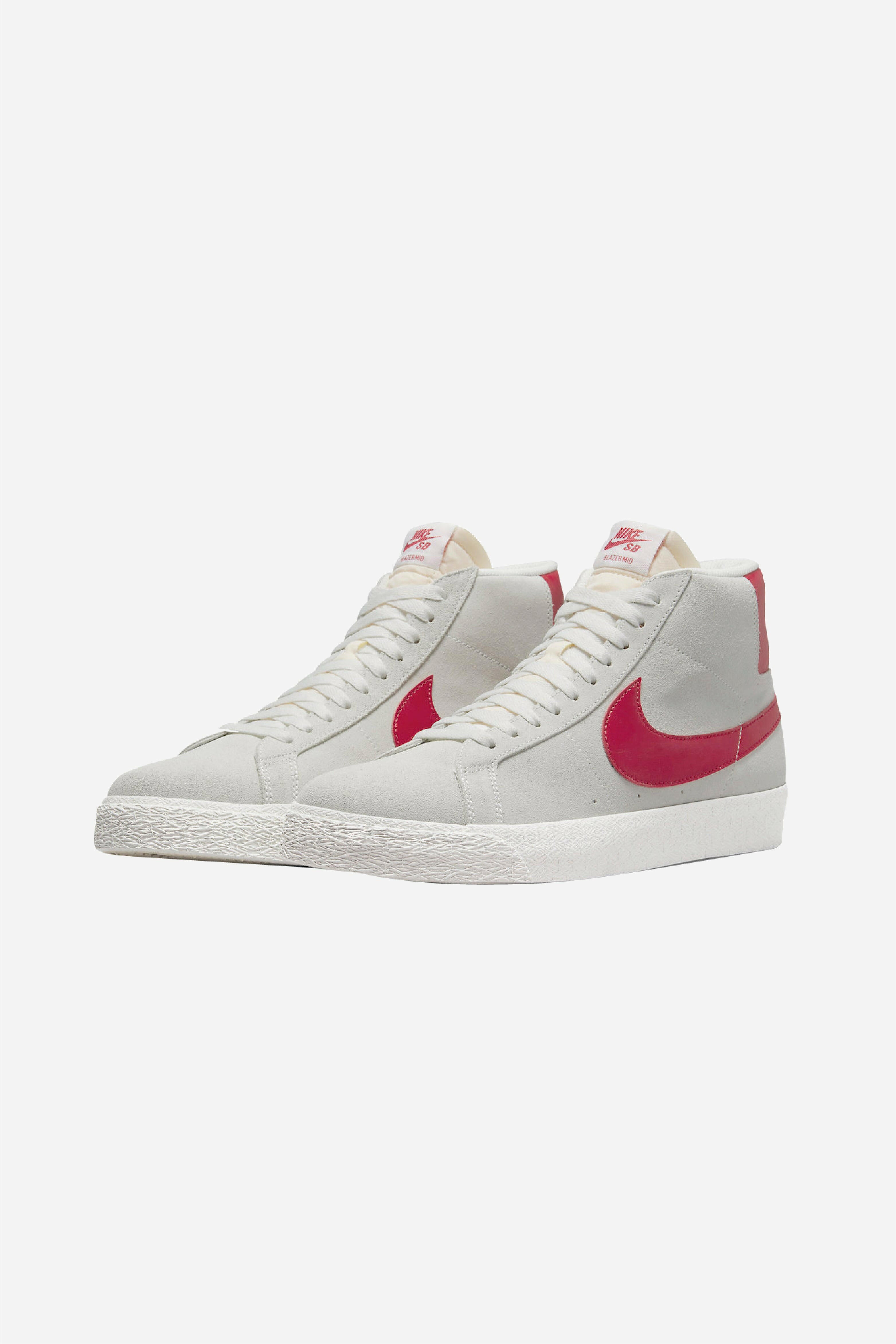 Selectshop FRAME - NIKE SB Nike SB Blazer Mid Summit "White University Red" Footwear Dubai