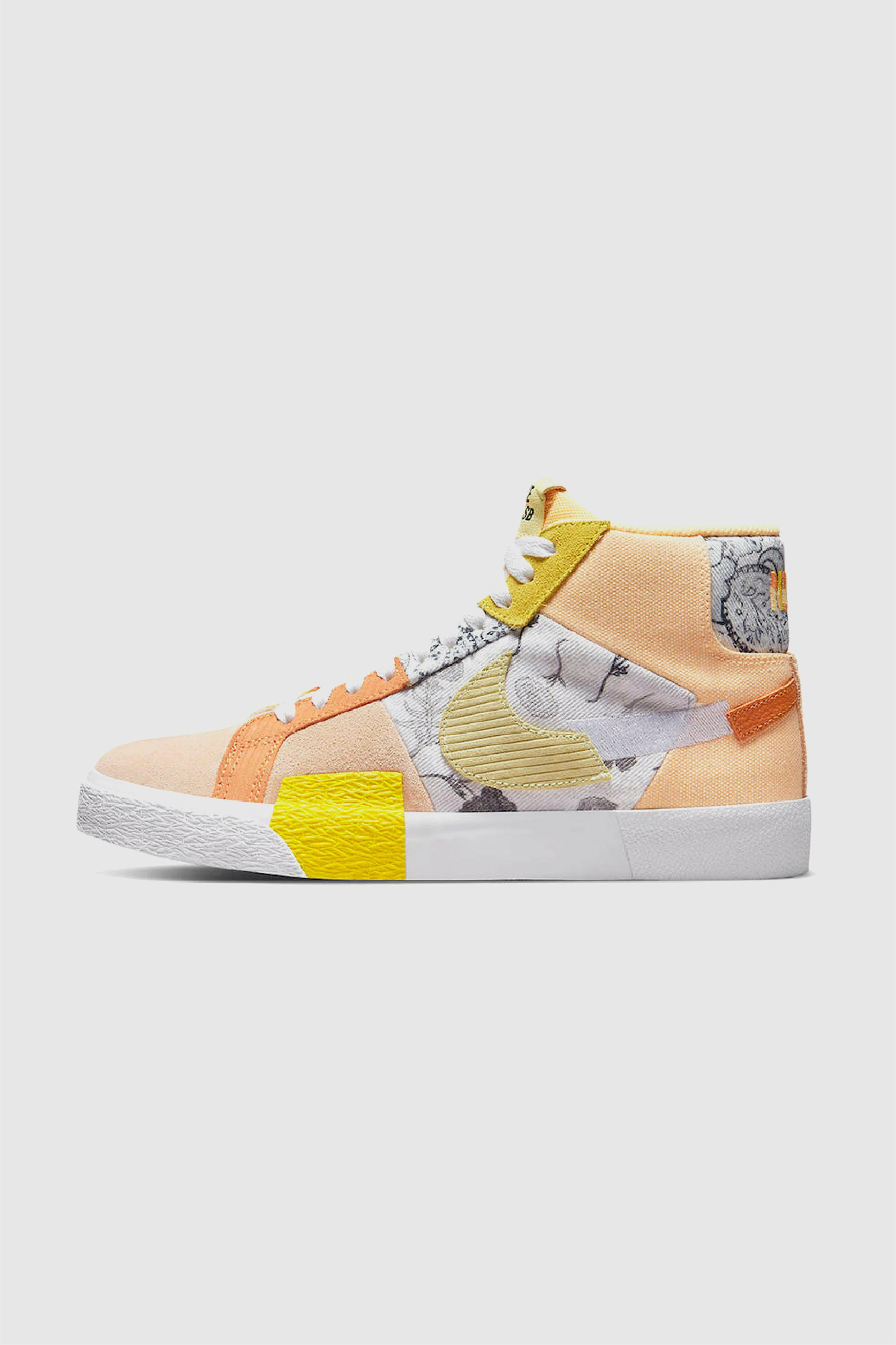 Selectshop FRAME - NIKE SB Nike SB Blazer Mid Premium Paisley "White Peach" Footwear Dubai