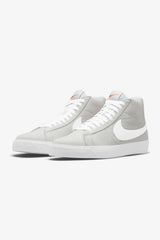 Selectshop FRAME - NIKE SB Nike SB Zoom Blazer Mid ISO "Unbleached" Footwear Dubai