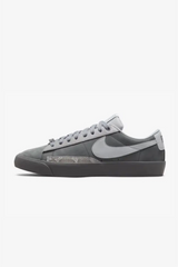 Selectshop FRAME -NIKE SB Nike SB  Blazer Low x FPAR Footwear Dubai