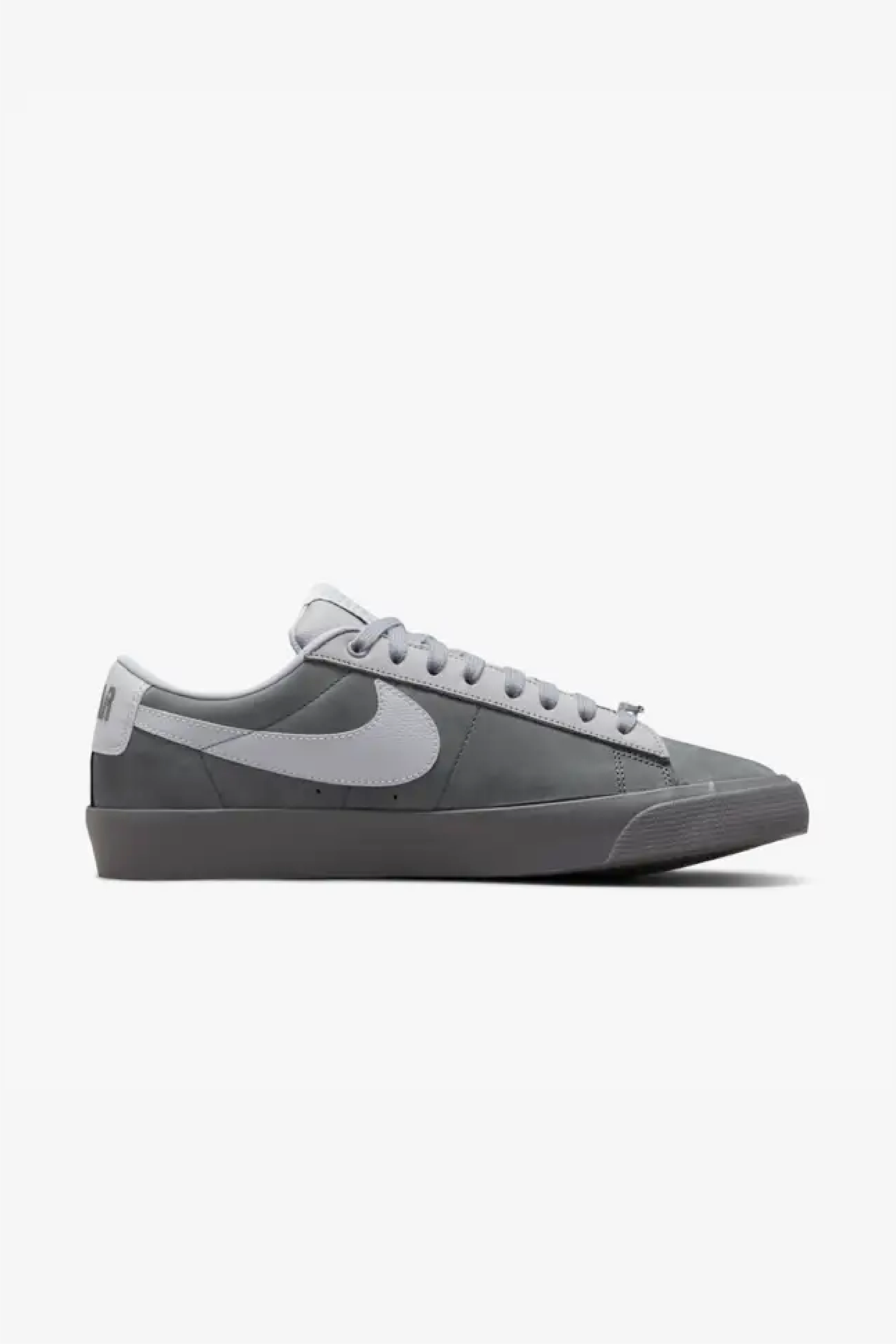 Selectshop FRAME -NIKE SB Nike SB  Blazer Low x FPAR Footwear Dubai